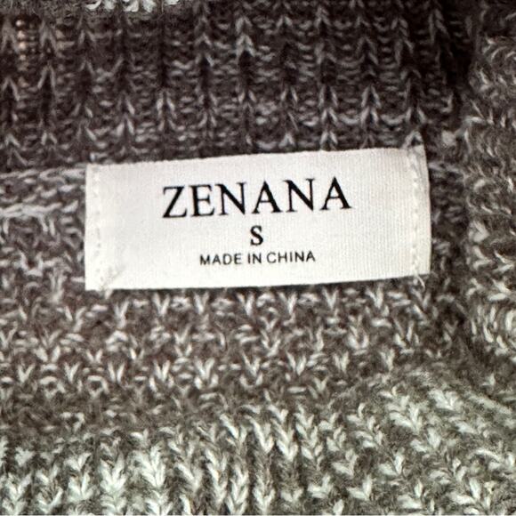 NWOT Color Block Cable Knit Turtle Neck Sweater Black/Grey/White size Small - Picture 4 of 5